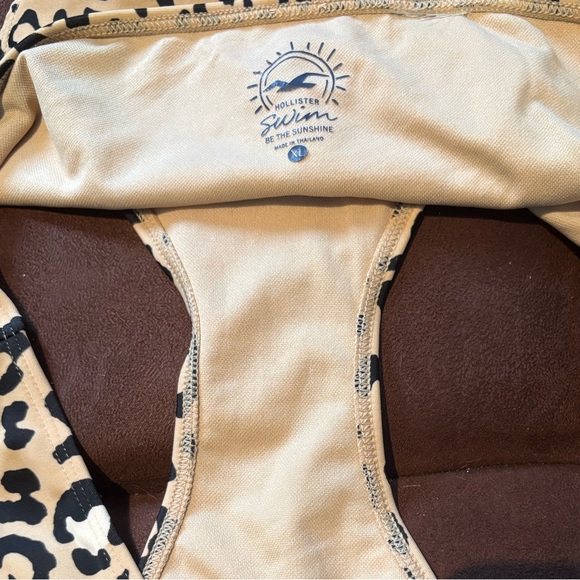 Hollister Leopard Print Bikini Bottoms - Picture 6 of 6